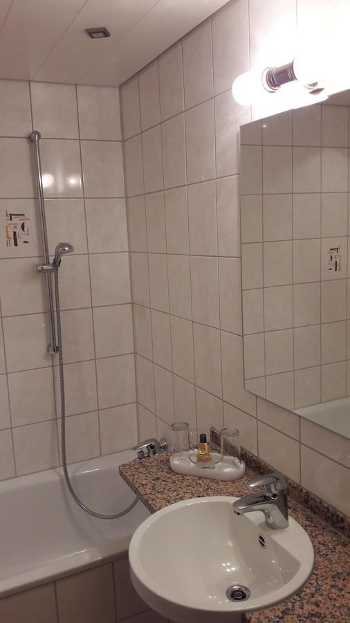 Hotel Am Schoenbuchrand Tübingen Kültér fotó